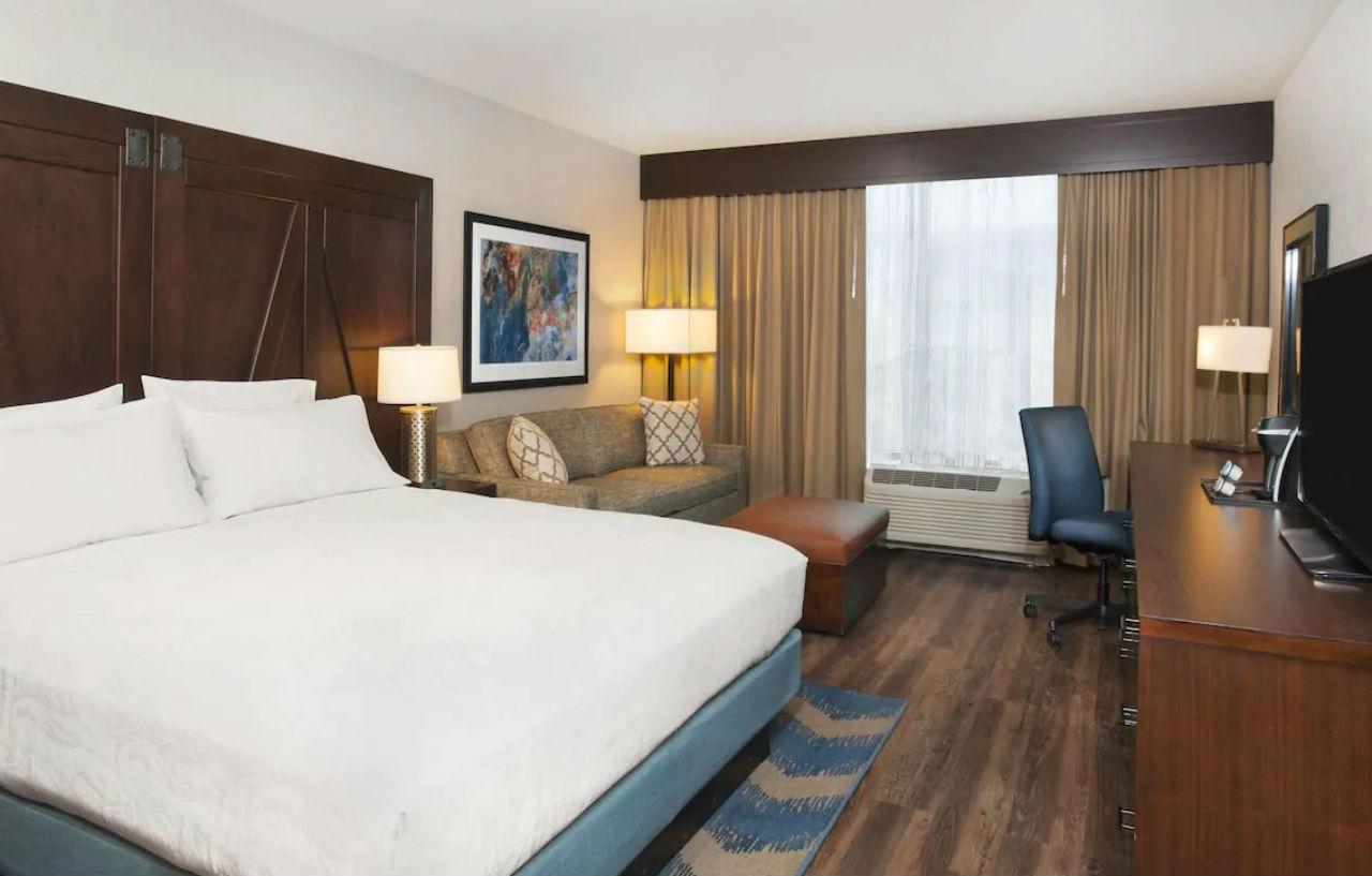 Hilton Garden Inn Burbank Downtown Exterior foto