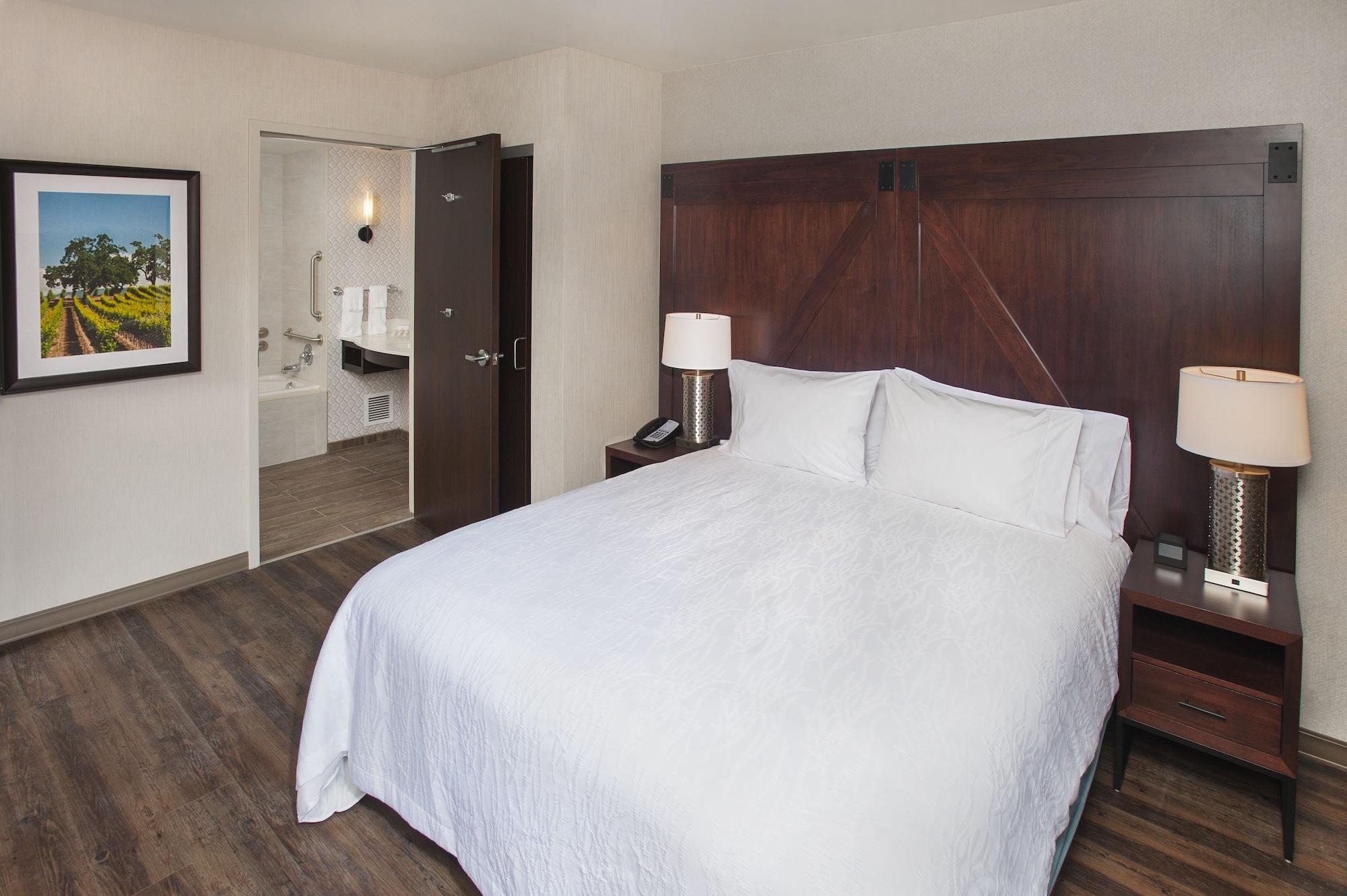 Hilton Garden Inn Burbank Downtown Exterior foto